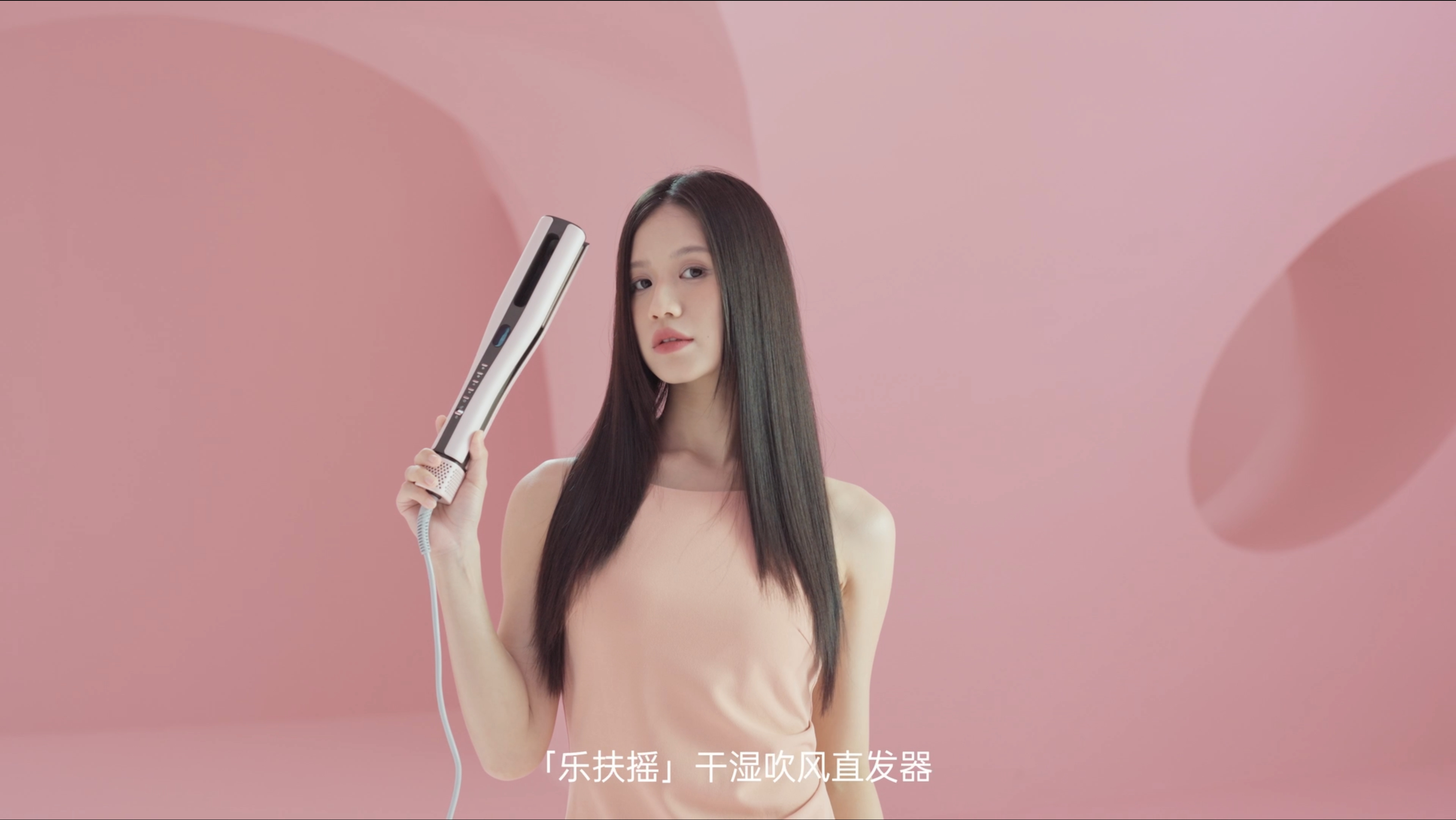 产品宣传片的拍摄思路有哪些?5步打造直击人心的爆款视频(图1) 产品宣传片的拍摄思路有哪些?5步打造直击人心的爆款视频(图1)